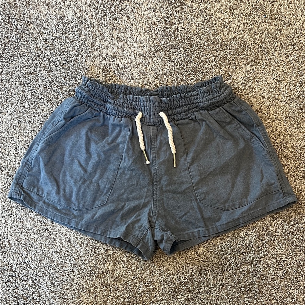Women's Shorts with Drawstring